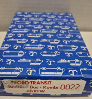 Fröwis Bausatz Ford Transitz Bus als RTW 