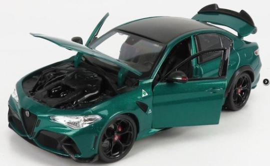 bburago 1:18 Alfa Romeo Giulia GTA 2020 - Verde Montreal 