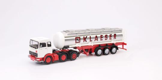 Modellbau Schwarz LKW MB LPS 2032 Chemietank-SZ Klaeser 026154 