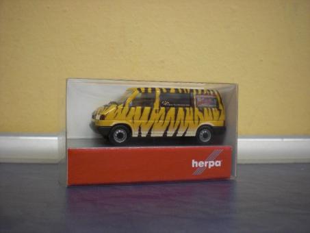 Herpa VW T4 Bus Circus Journal 