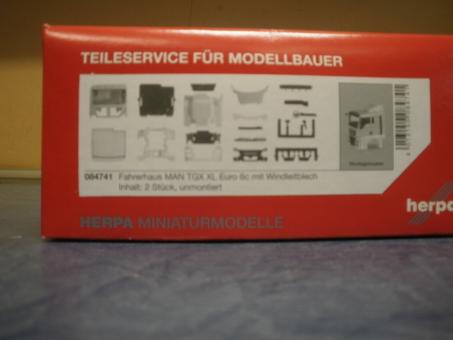 Herpa Z Fahrerhaus MAN TGX XL Euro 6c/Aerop. 084741 