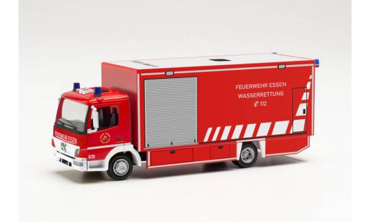 Herpa MB Atego Koffer-LKW Feuerwehr Essen 096553 