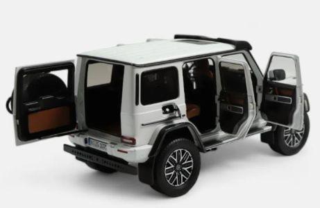NZG 1:18 Mercedes-AMG G 63 4x4² \"Standart\" - opalith white 