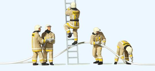 Preiser Feuerwehrmänner in moderner Einsatzkleidung 10771 