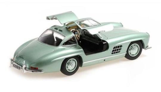 Minichamps 1:18 MERCEDES-BENZ 300 SL (W198) - 1955 - LIGHT GREEN METALLIC 110037 