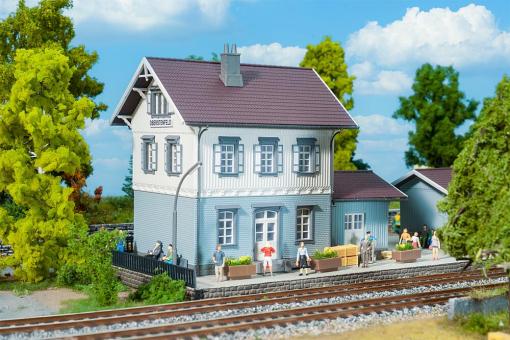Faller Bahnhof Oberstenfeld 