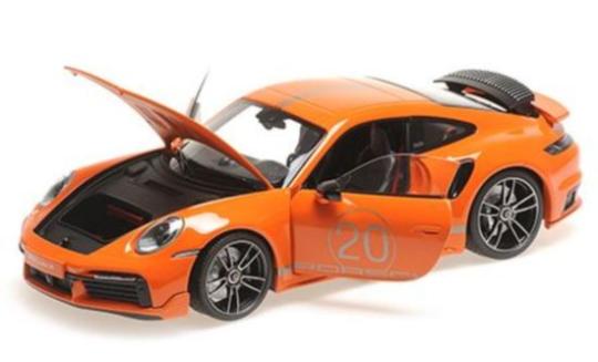 Minichamps 1:18 PORSCHE 911 (992) TURBO S COUPE SPORT DESIGN 