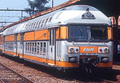 VI Train Set 3 carrozze 2P FNM Livrea grigio/gialla illuminate 