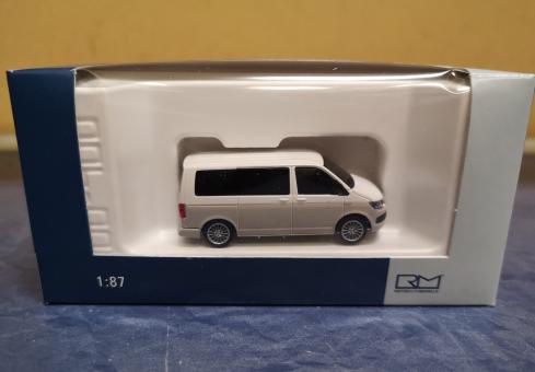 Rietze VW T6 Bus KR candyweiß/ascotgrau 