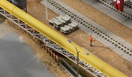 Faller Förderband mit Abdeckhaube 130165 
