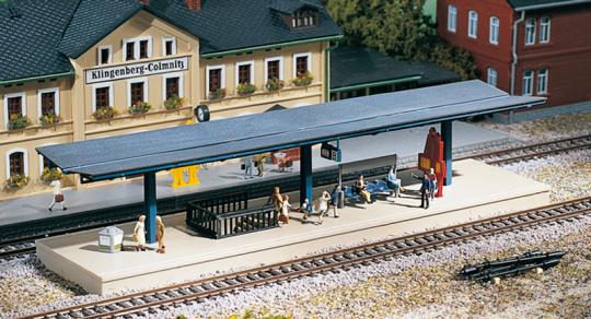 Auhagen 1:120 Bahnsteig 