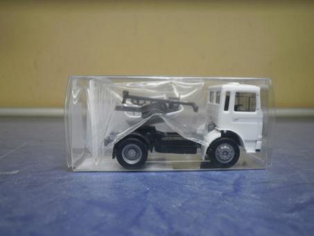 Herpa LKW Roman Diesel SZM 2achs weiß kurzes FH 154222 