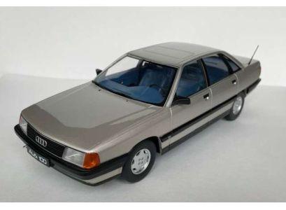 Triple 9 1:18 Audi 100 C3 - silver metallic 1989 1800352 