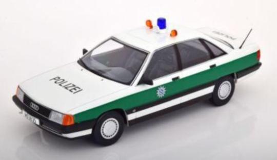 Triple 9 1:18 Audi 100 C3 - Polizei Bayern 1989 