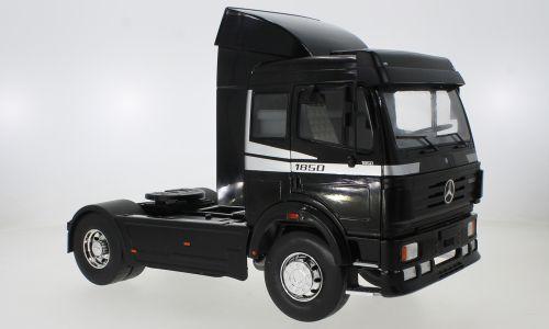 MCG 1:18 Mercedes SK II - black - 1994 