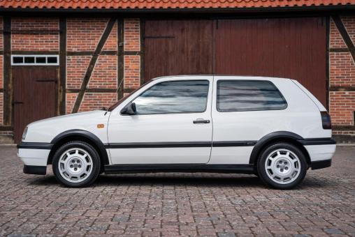 NOREV 1:18 VW Golf 3 GTI (1996) - candy white 