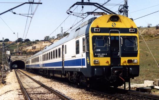 Electrotren elektrischer Triebzug der Reihe 444, RENFE blau- 