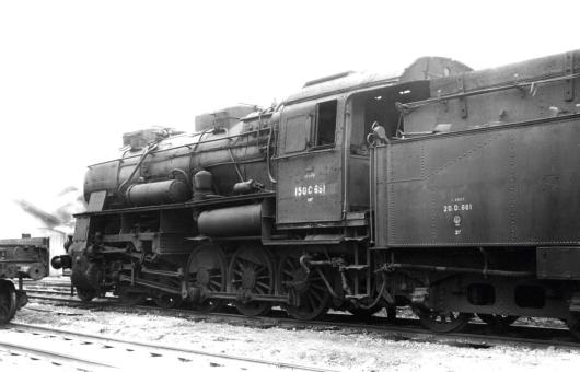 Jouef 1:87 Dampflokomotive Reihe 150 C der SNCF 