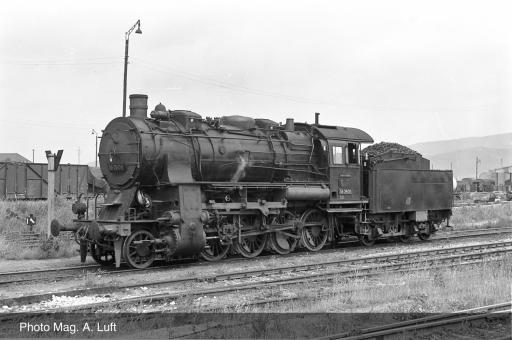 Rivarossi Dampflok Baureihe 56.20, in schwarz/roter Lackieru 