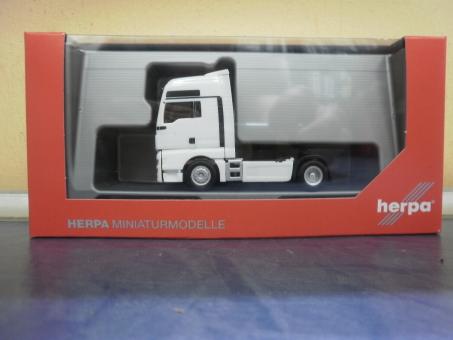 Herpa LKW MAN TG-X XXL/Aerop. E6c SZM weiß 308304 