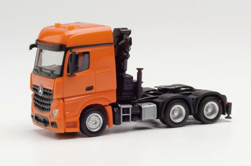 Herpa LKW MB Arocs L 3achs SZM orange mit Ladekran 