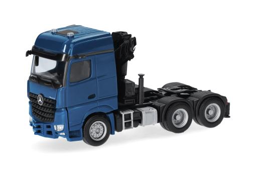 Herpa LKW MB Actros 18 Bigspace SZM m. Ladekr blau 318747 