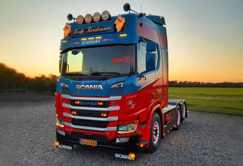 IMC 1:50 LKW Scania CR 20 6x4 SZM Kristensen 