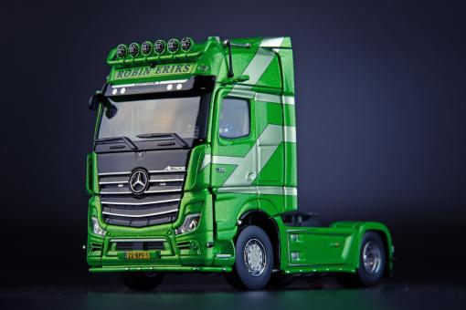 IMC 1:50 MB Actros SLT BigSpace 8x4 Schwerlast-SZ Robin Erik 