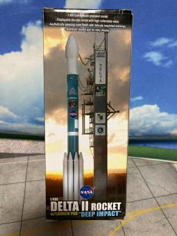 Dragon Wings 1:400 DRA Atlas V w7Launch Pad + X-37B OTV 