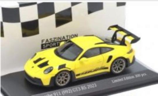 Minichamps 1:43 Porsche 911 (992) GT3 RS - yellow / golden rims 