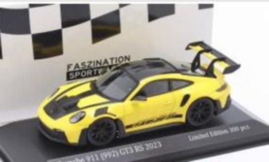 Minichamps 1:43 Porsche 911 (992) GT3 RS with Weissach Package - yellow/black 