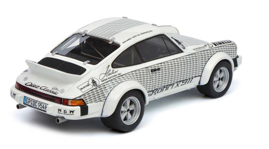 Schuco 1:43 Porsche 911 RÖHRL X911 45091200 