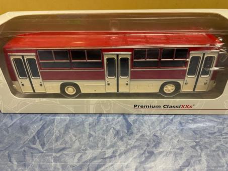 Premium ClassiXXs 1:43 Ikarus 260.06, red/white 