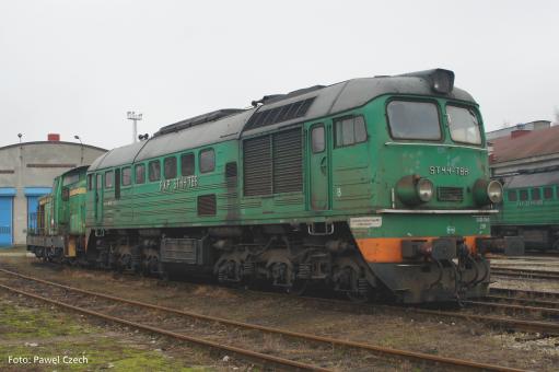 PIKO Diesellok ST44 PKP VI + DSS PluX22 