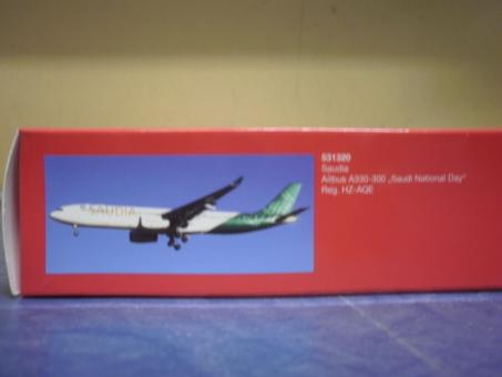 Herpa Wings 1:500 Airbus A330-300 Saudi Arabian Airline Sadia Nat.Day 531320 