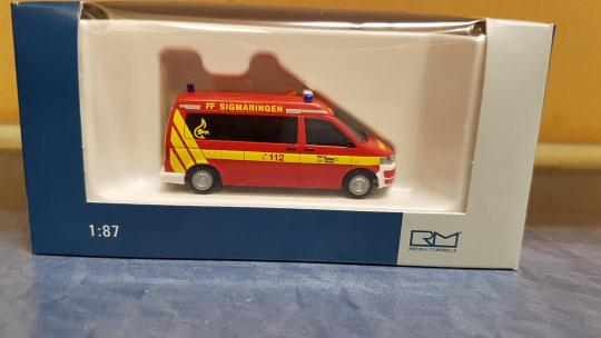 Rietze VW T5 ´10 Feuerwehr Sigmaringen 53648 