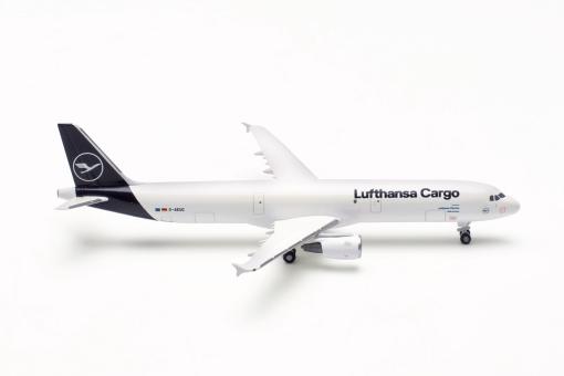 Herpa Wings 1:500 Airbus A 321P2F Lufthansa Cargo 