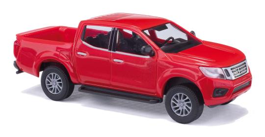 Busch Nissan Navara rot 53700 