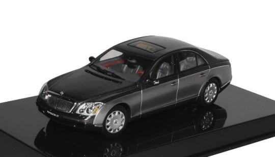AUTOart PKW 1:43 MAYBACH 57 SWB - (GREY DARK/GREY BRIGHT) 