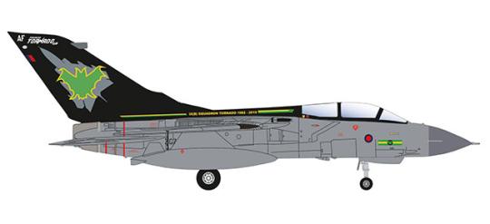 Herpa Wings 1:200 Panavia Tornado IX sqd Torn Farewell 570510 