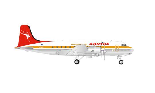 Herpa Wings 1:200 Douglas DC-4 Qantas 570855 