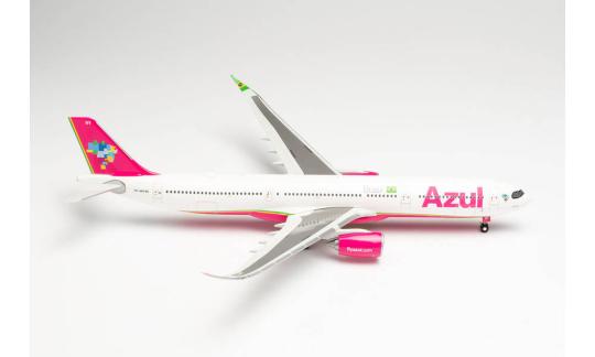 Herpa Wings 1:200 Airbus A 330-900neo Azul - pink livery 