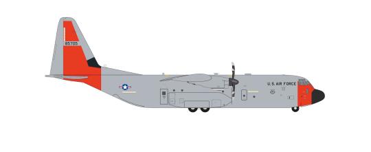 Herpa Wings 1:200 Lockheed C-130J-30 USAF Four Horsemen 