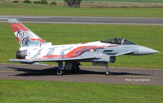 Herpa Wings 1:200 Eurofighter Typhoon Austrian Tigers Zeltweg 573436 