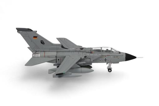 Herpa Wings 1:200 Panavia Tornado Luftwaffe TaktLwG33 Taurus 