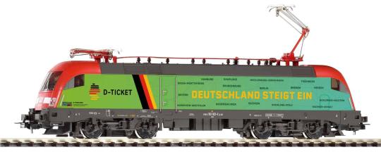 PIKO ~E-Lok Taurus Deutschland-Ticket DB AG VI + PluX22 Dec. 