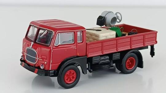 Brekina LKW FIAT 642 - red/black low sides Bauladung 