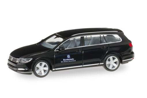 Herpa PKW VW Passat Variant Bundeswehr 700870 