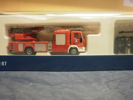 Rietze Iveco DLK 32 Feuerwehr Brandis 
