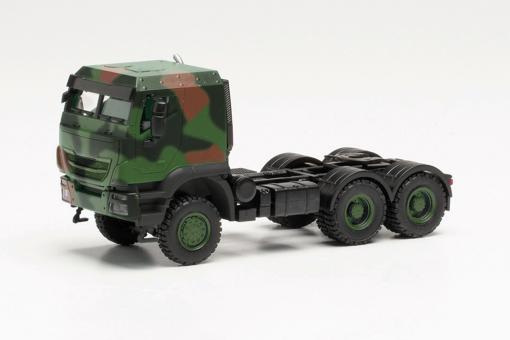 Herpa Military Iveco Trakker 6x6 geschützt SZM Bundeswehr flecktarn 746908 